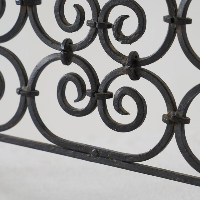 Antique Fire Screen in Wrought Iron, Late 19th Century For Sale - Image 6 of 10