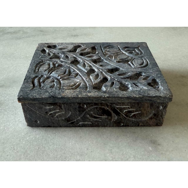 Indian Hand Carved Jali Soapstone Lidded Trinket Box For Sale - Image 3 of 9