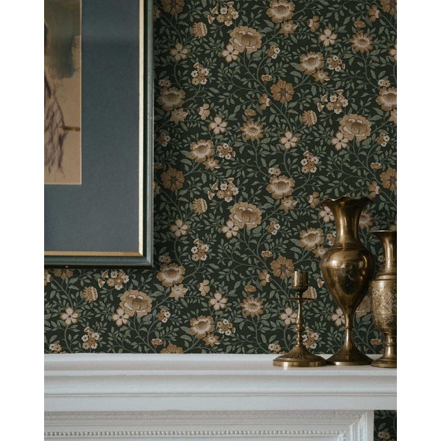 Contemporary Annabelle Wallpaper in Woodland Green — Traditional, Made to Order For Sale - Image 3 of 5