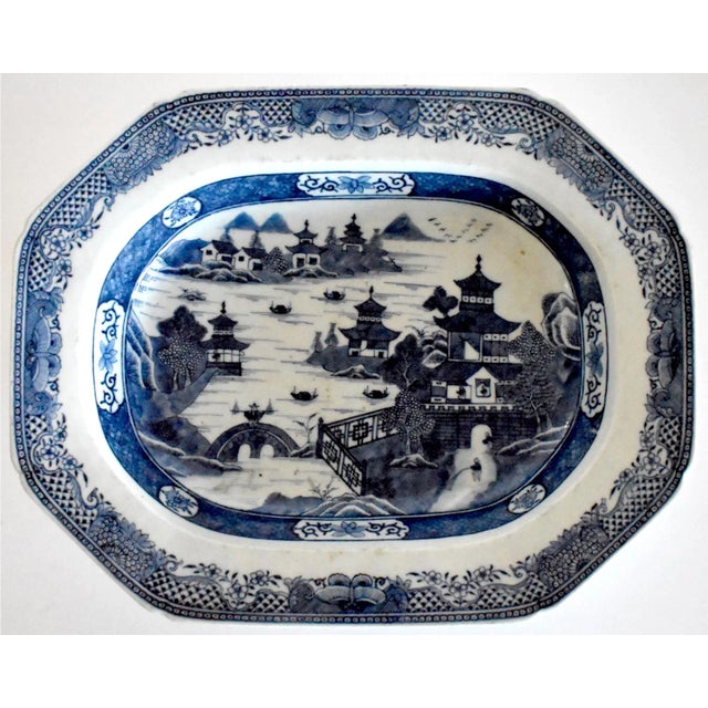 18th-Century Qianlong Chinese Blue Underglaze Large Serving Dish For Sale - Image 11 of 11