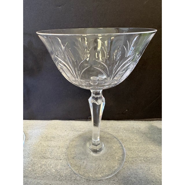 Glass Vintage Tiffin Franciscan Chardonnay Etched Crystal Champagne Coupes – Set of 4 Elegant Faceted Stem Cocktail Glasses For Sale - Image 7 of 9