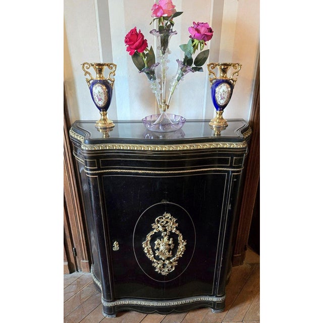 Napoleon III Curved Buffet in the style of Boulle For Sale - Image 4 of 5