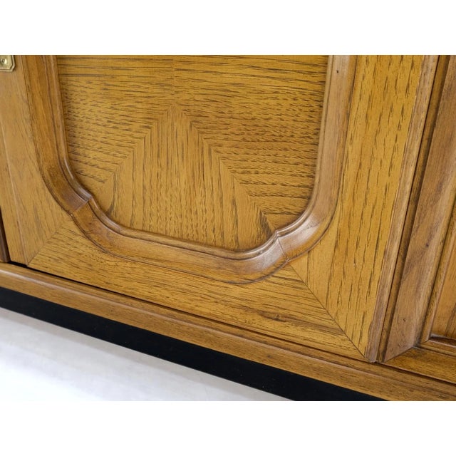 Mid 20th Century Thomasville Two Doors Two Drawers Mid Century Modern Server Cabinet Console For Sale - Image 5 of 13