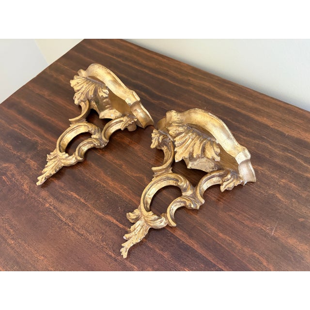 Rococo Pair of Mid-Century Italian Rococo Giltwood Wall Shelves For Sale - Image 3 of 9