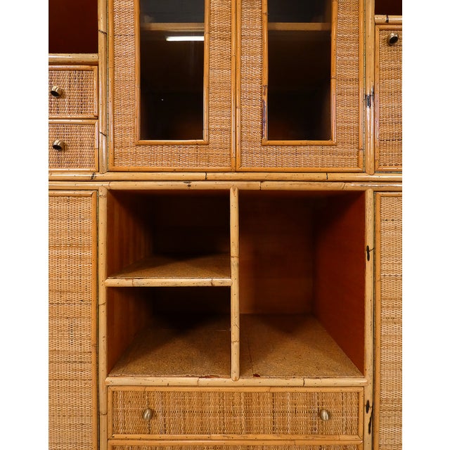 1970s Large Wall Unit in Wood Bamboo and Rattan by Unknown for Unknown, 1970s For Sale - Image 5 of 18
