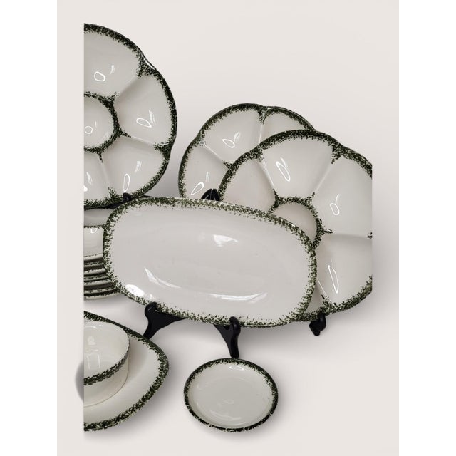 Gien Vintage Earthenware Oyster Service from Gien, 1960s, Set of 14 For Sale - Image 4 of 7