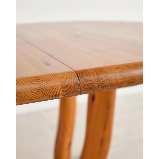 Wood Brutalist Extendable Dining Table in Pine attributed to Rainer Daumiller, Denmark, 1970s For Sale - Image 7 of 18