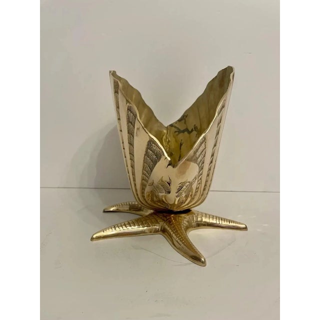 XL Brass Nautical Clam Shell seashell on starfish base planter or sculpture. 13" wide x 10.5" tall x 10" deep, starfish...