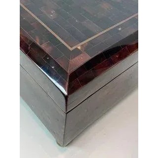 1980s Tessellated Horn Jewelry Box For Sale In Los Angeles - Image 6 of 11