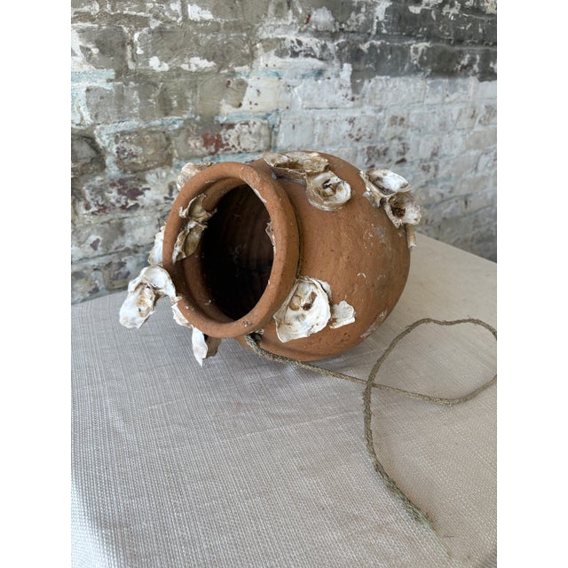 1970s Antique Mediterranean Terracotta Octopus Trap With Oyster Growth – Authentic Fisherman’s Pot For Sale - Image 5 of 14