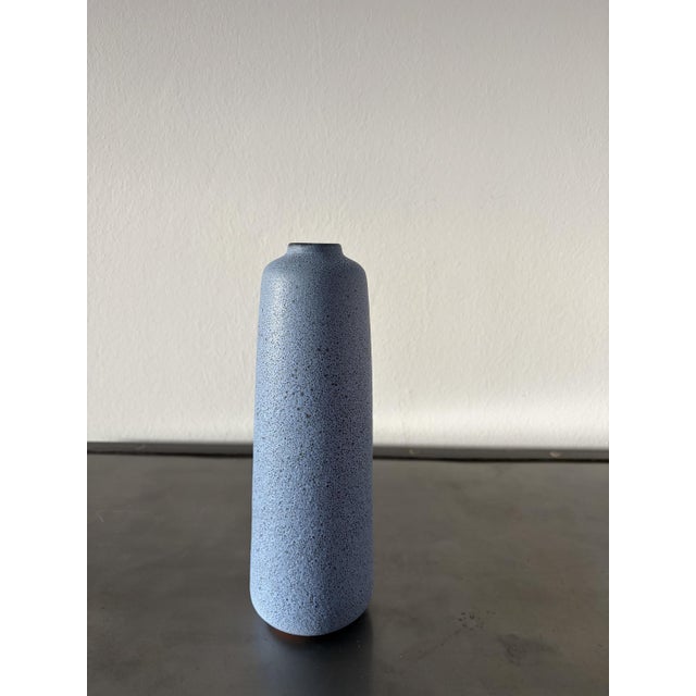 Handmade Conical Vase from Töpferhof Römhild, GDR, 1960s For Sale - Image 6 of 14