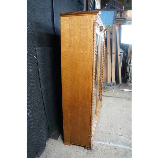 Antique American Renaissance Revival Quartersawn Oak Bookcase Display Cabinet For Sale - Image 15 of 18