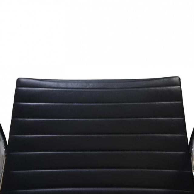 Animal Skin EA117 Desk Chair by Charles Eames, 2006 For Sale - Image 7 of 17