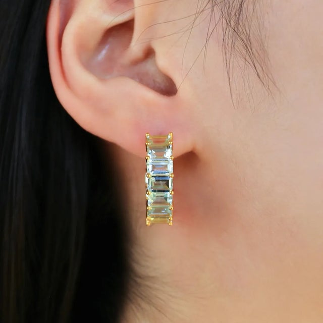 14K Yellow Gold 24 pieces 4 x 6 mm Natural Aquamarine｜Sky Blue｜Emerald-Cut｜Eye Clean Aquamarine CTW: Approx. 20.00ct Hoop...