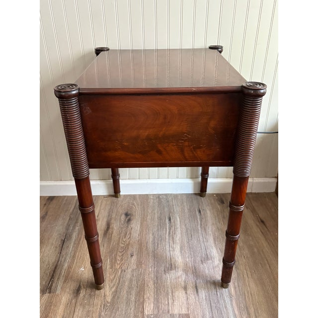 Burnt Umber Antique Federal American Walnut Sheraton Style Side Table 19th Century Mahogany For Sale - Image 8 of 12