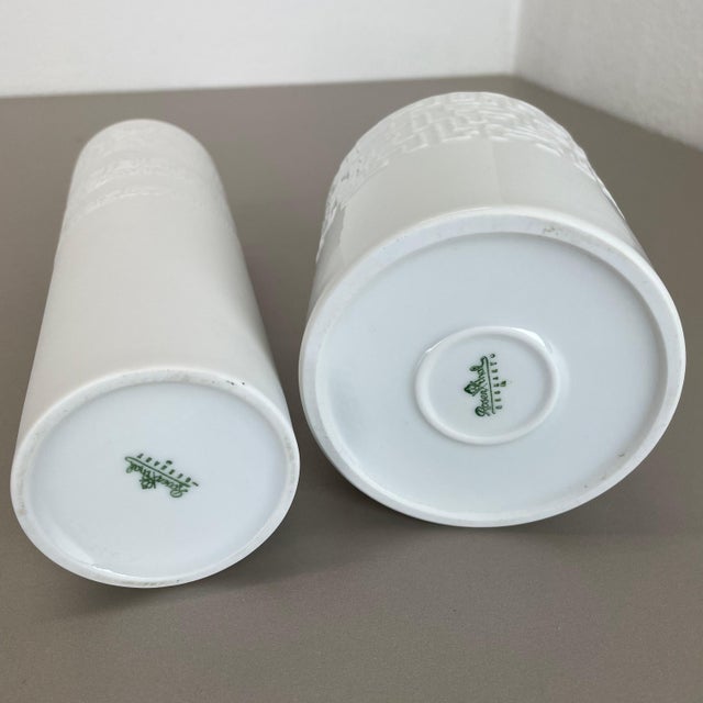 Abstract Porcelain Vases by Cuno Fischer for Rosenthal, Germany, 1980s, Set of 2 For Sale - Image 14 of 16
