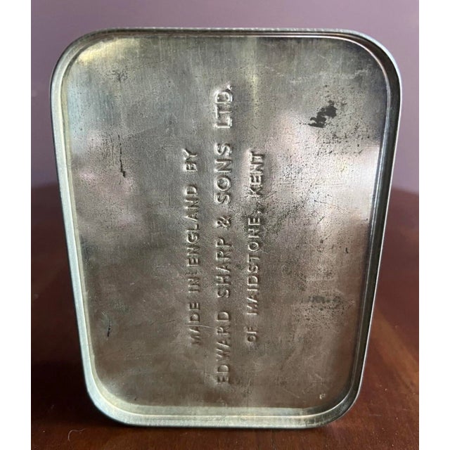 Red Elizabeth II Coronation Memorial Toffee Tin. Anglophile Collectors Item. 1953. For Sale - Image 8 of 9