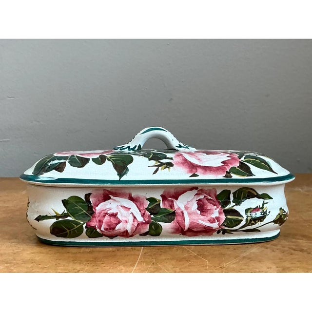 Mid 20th Century Vintage Rose Motif Porcelain Trinket Box For Sale - Image 5 of 12