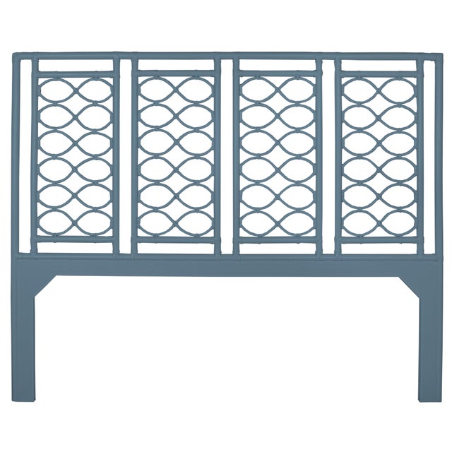 Elevate your space with the modern sophisticated charm of our Infinity bed. Beautifully handcrafted from natural rattan,...