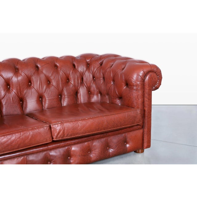 Vintage Tufted Leather Chesterfield Loveseat For Sale - Image 4 of 10