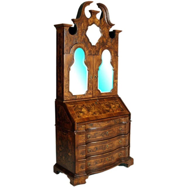 Antique Venetian Secretary in Burled Walnut with Inlaid, 1700 For Sale - Image 9 of 9