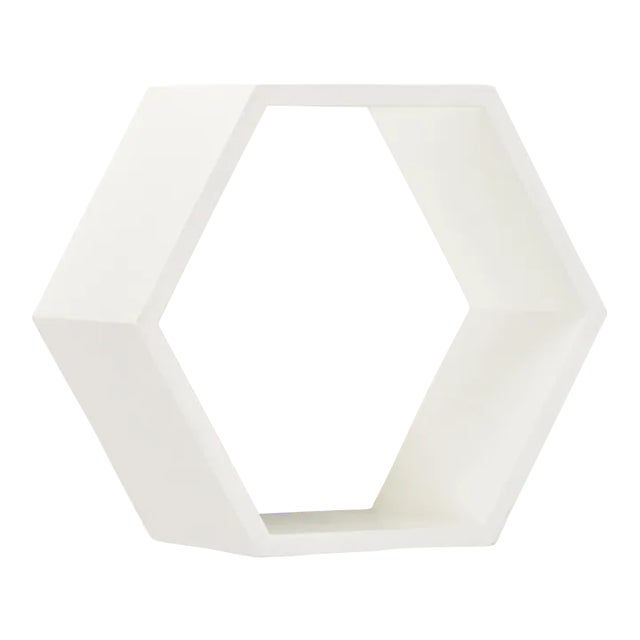 Chelsea House Honeycomb Wall Box in White For Sale