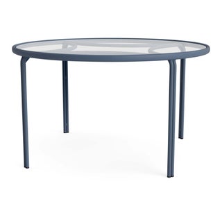 Brown Jordan Kantan Aluminum 48" Round Dining Table in Sapphire For Sale