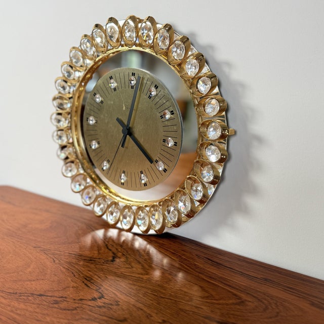 Hollywood Regency Gold and Crystal Clock from Junghans, 1970s For Sale - Image 6 of 11