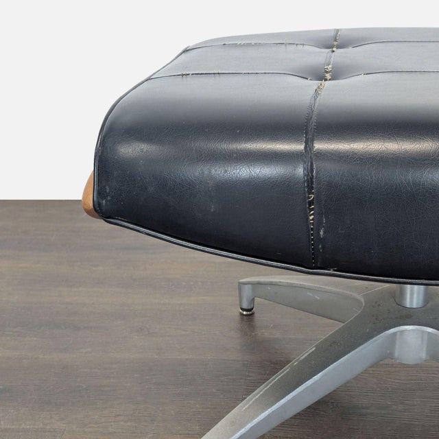 Vintage Heywood-Wakefield Mid Century Modern Black Leather Lounge Chair & Ottoman For Sale - Image 18 of 18