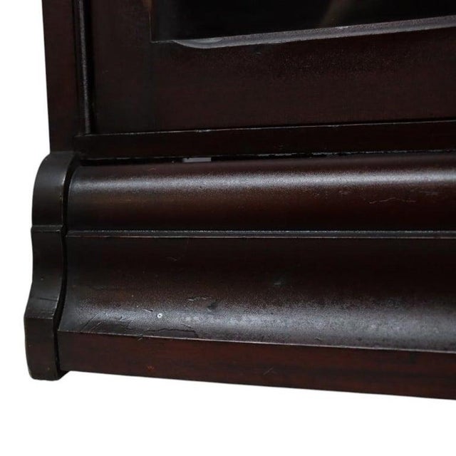 1920s Danner Arts & Crafts Mahogany 3-Stack Sliding Door Barrister Bookcase C1920 For Sale - Image 5 of 10