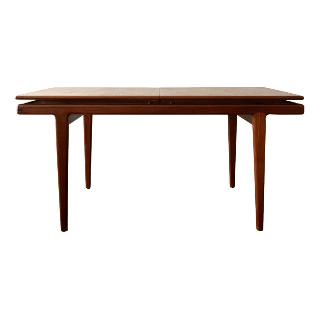 Danish Modern Teak Extendable Dining Table attributed to Sven Ellekaer, Denmark, 1960s For Sale