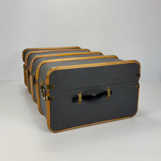 1940s Vintage Steamer Trunk Case, 1940s For Sale - Image 5 of 11