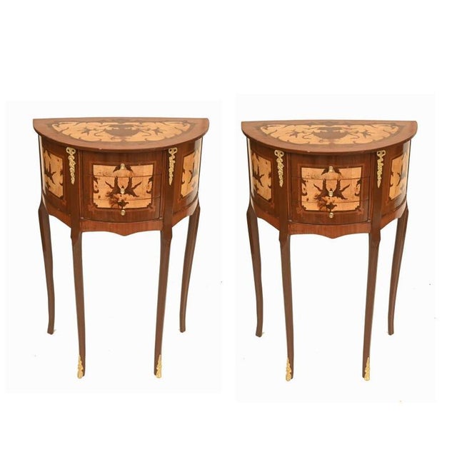 French Louis XVI Nightstands, Set of 2 For Sale - Image 5 of 5