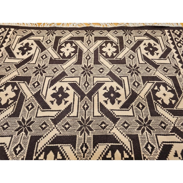 Textile Vintage American Southwestern Rug, Handwoven Wool, Geometric Pattern, Tan & Brown, 5’ X 7’ For Sale - Image 7 of 12