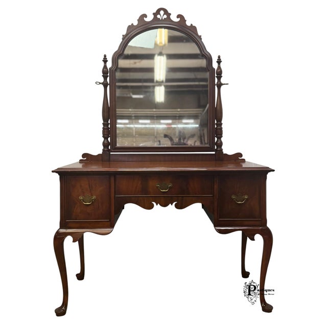 Vintage Berkey & Gay Traditional Chippendale Style Mahogany Vanity & Mirror For Sale - Image 10 of 10