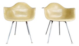Example of Eames Side Chairs