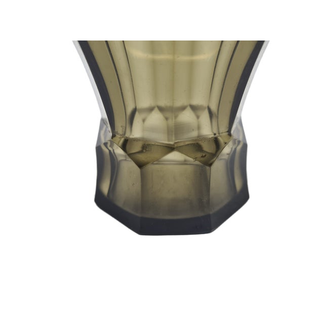 Art Deco Czechoslovakian Bohemian Vase, 1890s, in Very Good conditions. Designed 1890 to 1919