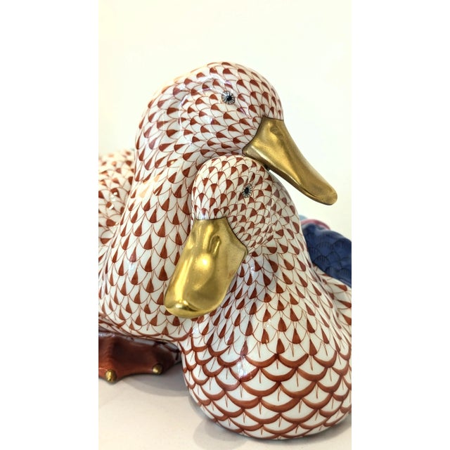 Ceramic Pair of Herend Porcelain Ducks With Signature Fishnet Pattern For Sale - Image 7 of 8