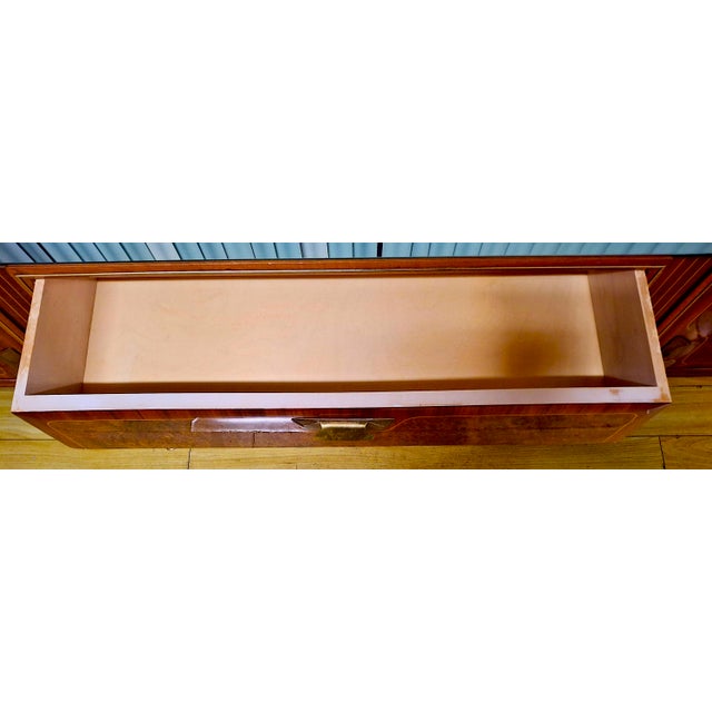 Chestnut Italian Mid 20th Century Modern Commode With Mirror For Sale - Image 8 of 10