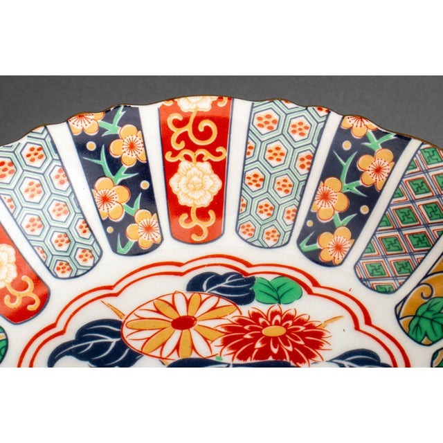 Contemporary Imari Fan Arita Porcelain Dinner Service, 26 Pcs. For Sale - Image 3 of 9