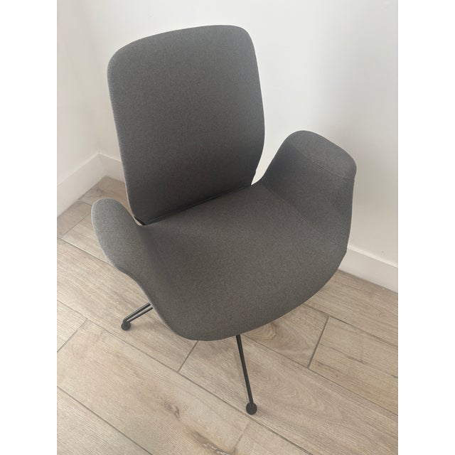 2020s ElliePro - 20v3 Swivel Armchair For Sale - Image 5 of 10