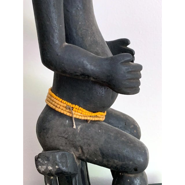 Mid 20th Century Ashanti Maternal Fertility Figure For Sale - Image 5 of 13