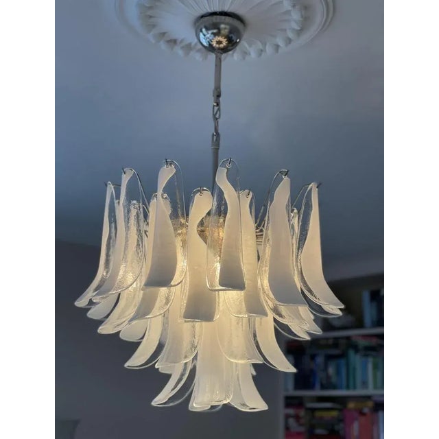 Mazzega Style Chandelier in White Murano For Sale - Image 5 of 7