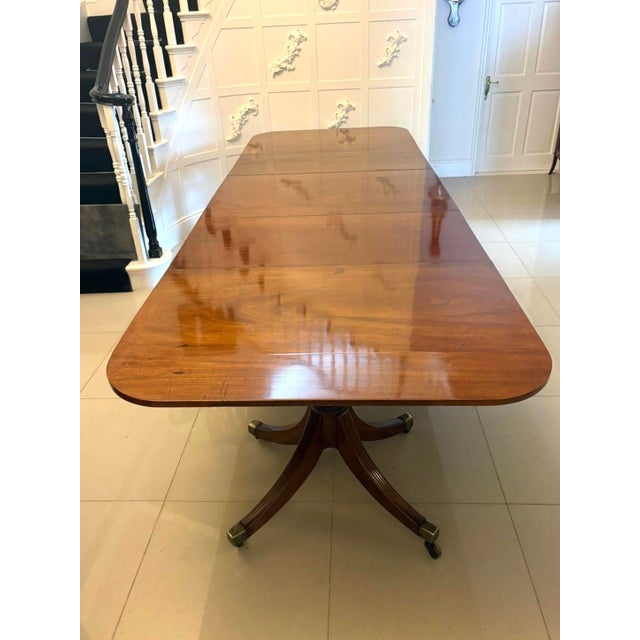 Antique Georgian Figured Mahogany 3-Pillar Extending Dining Table, 1800s For Sale - Image 15 of 15