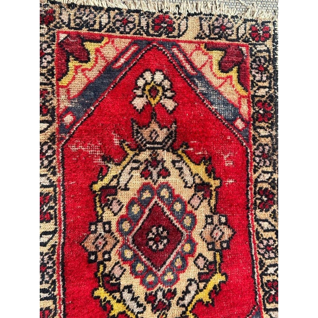 Mid-Century Turkish Rug from Bobyrugs, 1930s For Sale - Image 3 of 9