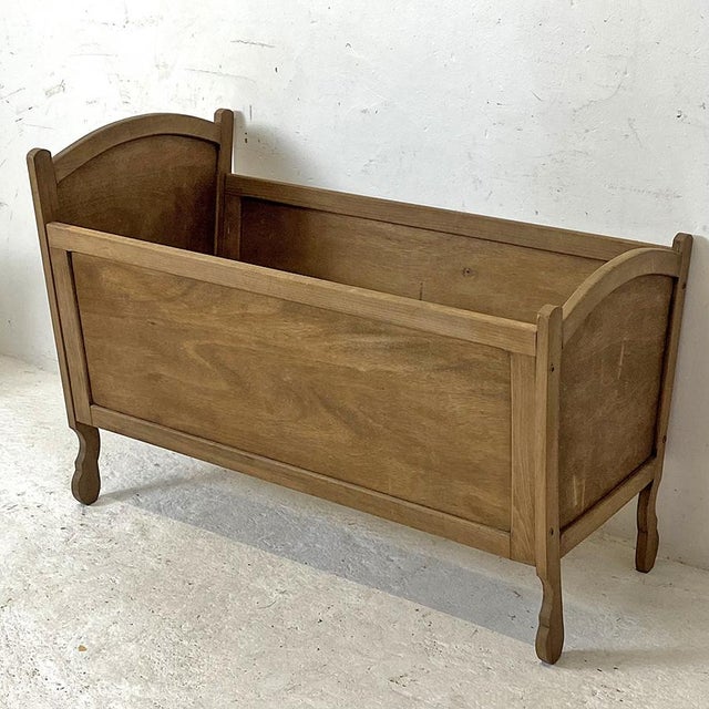 Brown Vintage Children's Bed, 1960s For Sale - Image 8 of 8