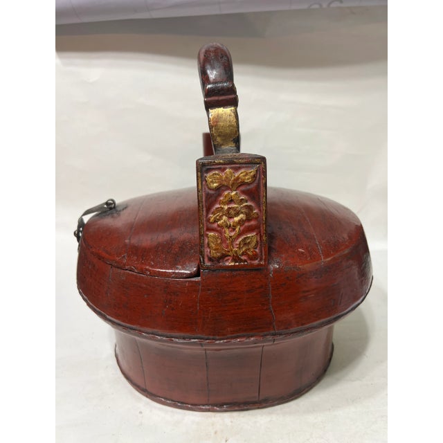 19th Century Antique Chinese Lacquered Wedding Box For Sale - Image 4 of 12