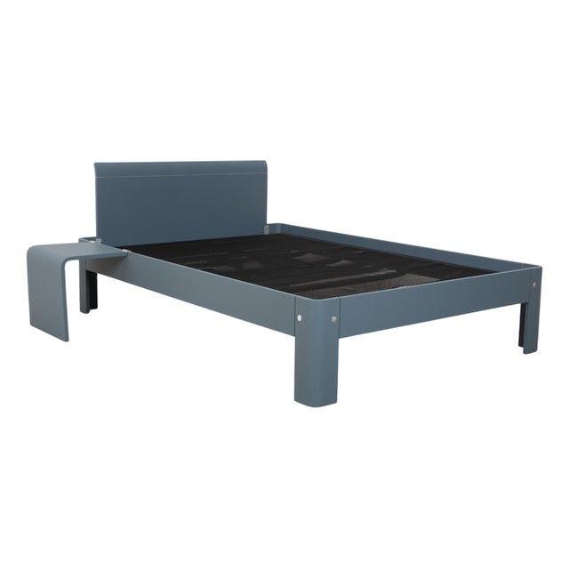 Auronde 1500 Wooden Bed with Side Table from Auping For Sale