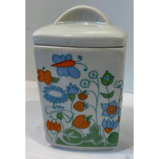 Love this cute little polish ceramic lidded jar!