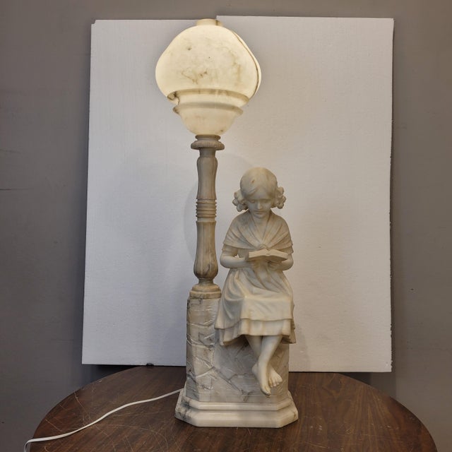 Early 20th Century Art Nouveau Girl Reading Table Lamp in Alabaster, Italy, 1920s For Sale - Image 9 of 18
